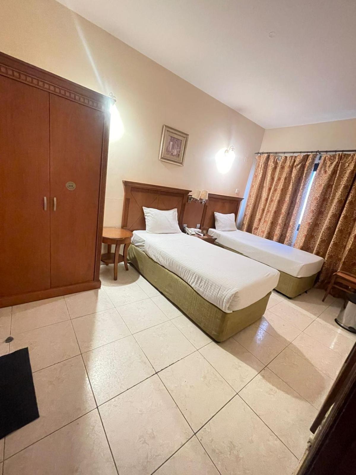 Tara Hotel Dubai